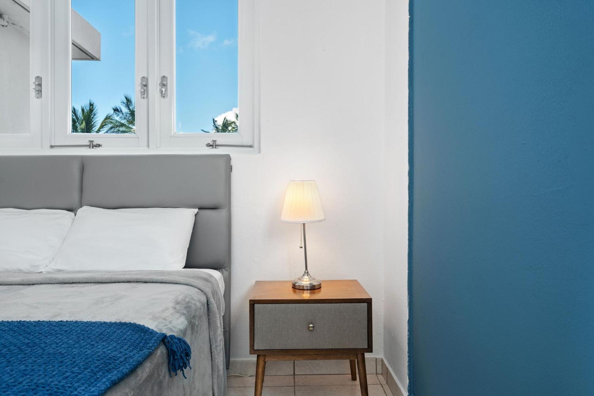 Apartamento 1 Step From The Pool Pet Friendly